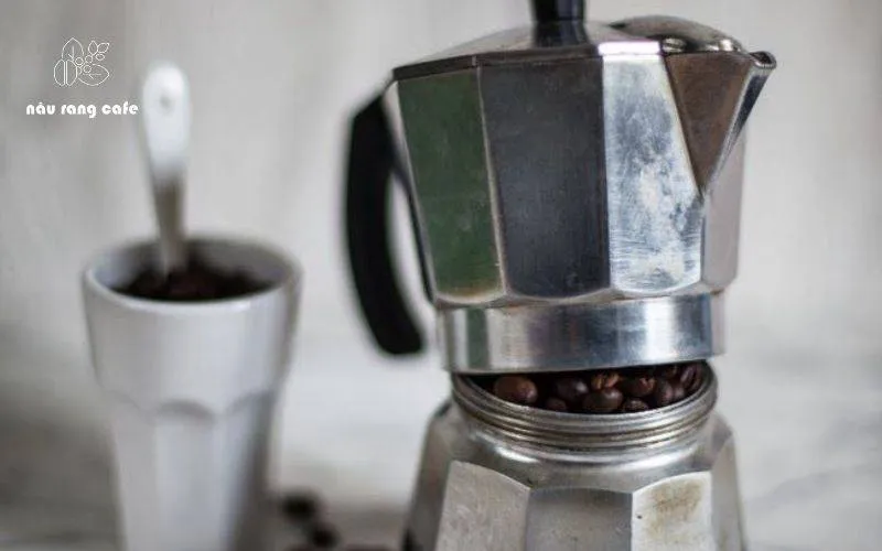 Cách pha cà phê bằng ấm moka
